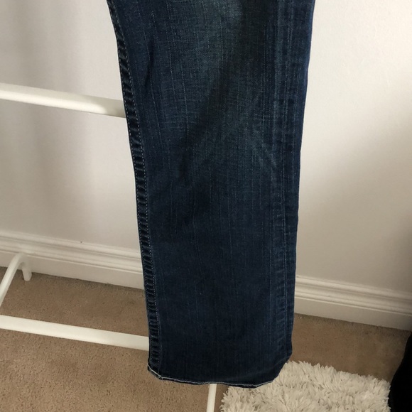 True Religion medium to Dark wash Denim Jeans-Becky - Picture 4 of 6